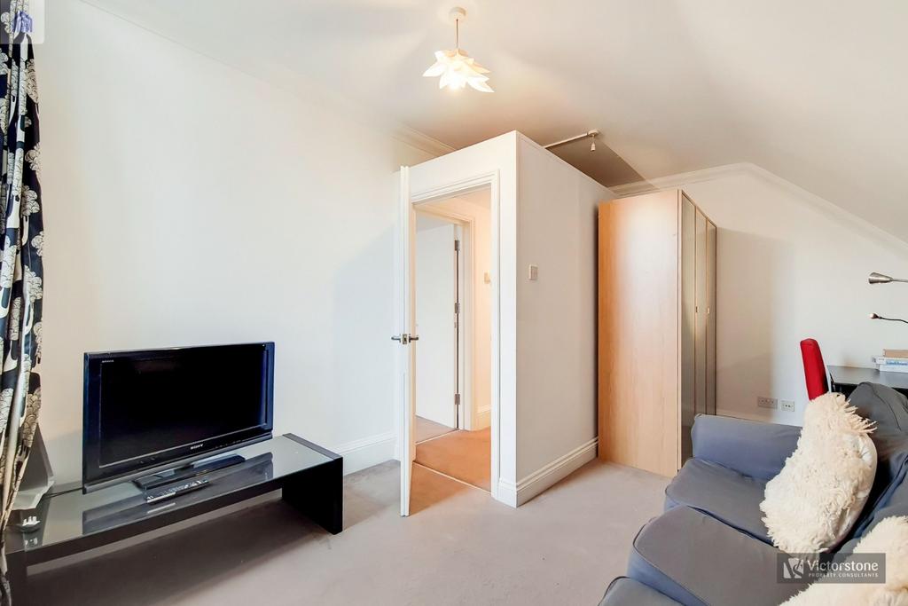 Apartment in London - View 2