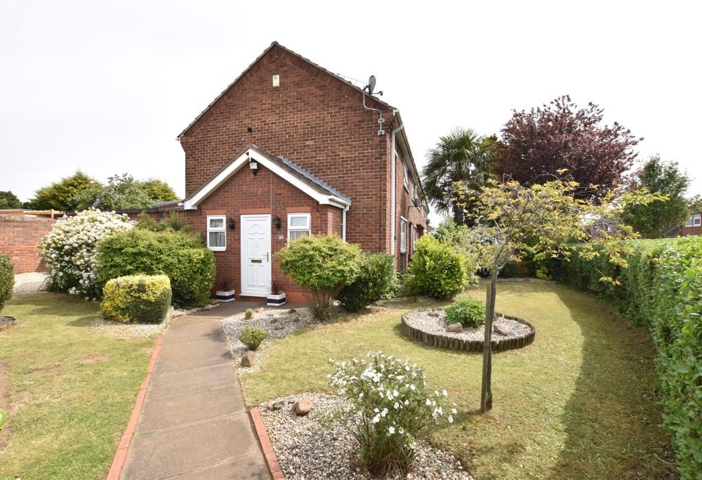 Bellingham Road, Scunthorpe, Lincolnshire 2 bed semidetached house £