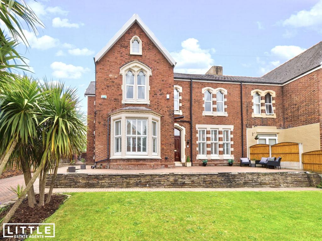 Cowley Hill Lane, St. Helens, WA10 8 bed semidetached house £500,000
