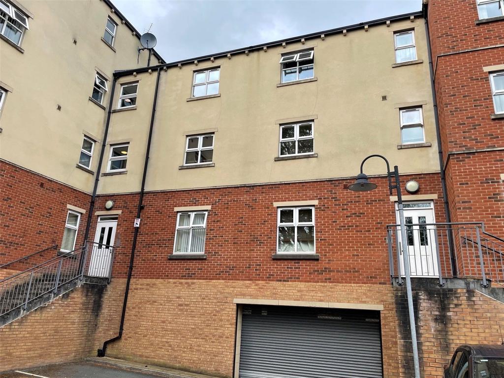 Savile Grange, Savile Park, HX1 1 bed apartment £525 pcm (£121 pw)