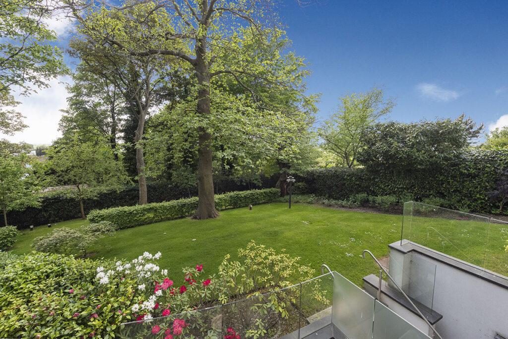 Oracle Apartments, West Heath Road, Hampstead, NW3 4 bed apartment £