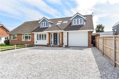 3 bedroom bungalow for sale - Clappers Lane, Bracklesham Bay, Chichester, West Sussex, PO20