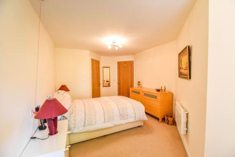 1 bedroom apartment for sale - Broadfield Court, Park View Road