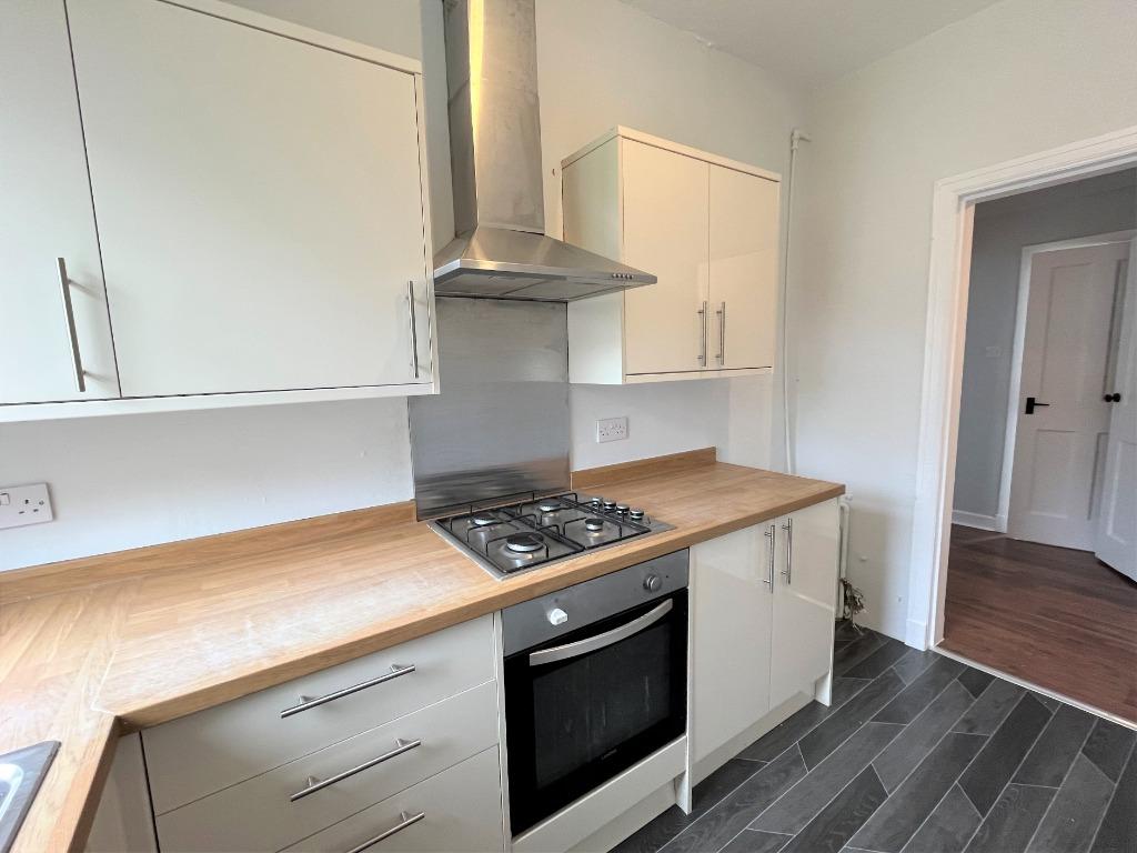 Holygate Place, Broxburn, EH52 3 bed semidetached house £825 pcm (£190 pw)