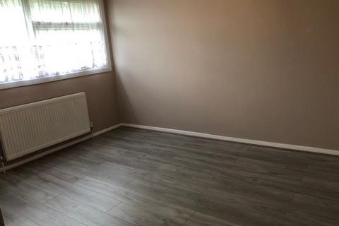 3 bedroom property to rent, Auckland Close, Enfield