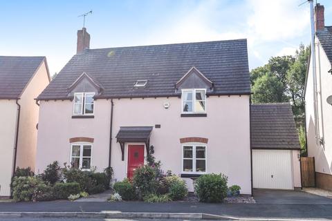 4 bedroom detached house for sale - Hay on Wye 2 miles,  Clyro,  HR3