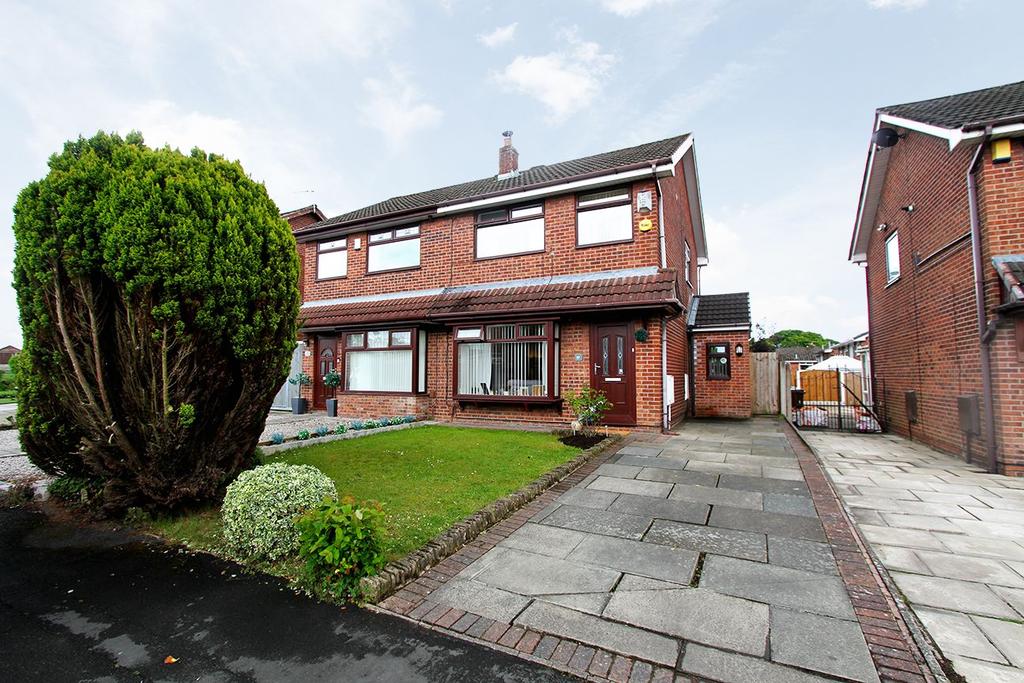 Tenbury Drive, AshtoninMakerfield, Wigan, WN4 9RJ 3 bed semidetached