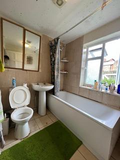 4 bedroom terraced house to rent, Cowley Road, Oxford, Oxfordshire, OX4