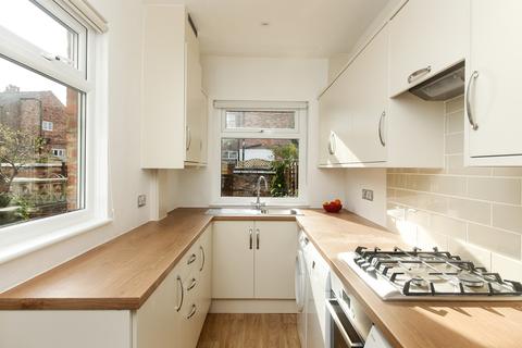 2 bedroom terraced house to rent - Hawthorn Road, Heaton Mersey