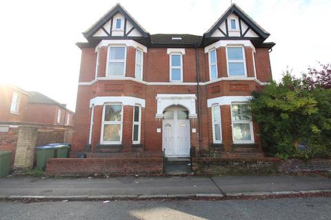 3 bedroom maisonette to rent, Portswood Avenue, Southampton