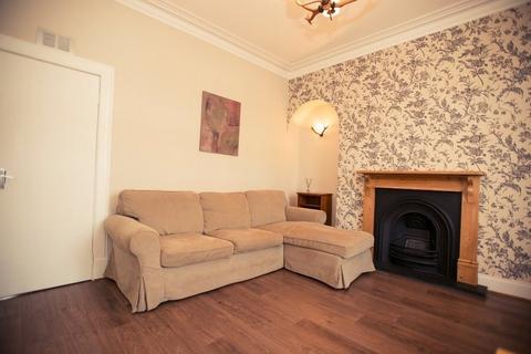 2 bedroom apartment to rent, Balmoral Terrace, Aberdeen