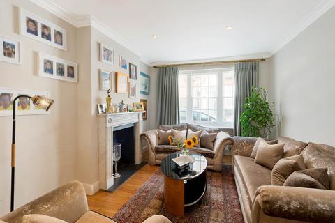 9 Fairholt Street, London, SW7 1EG