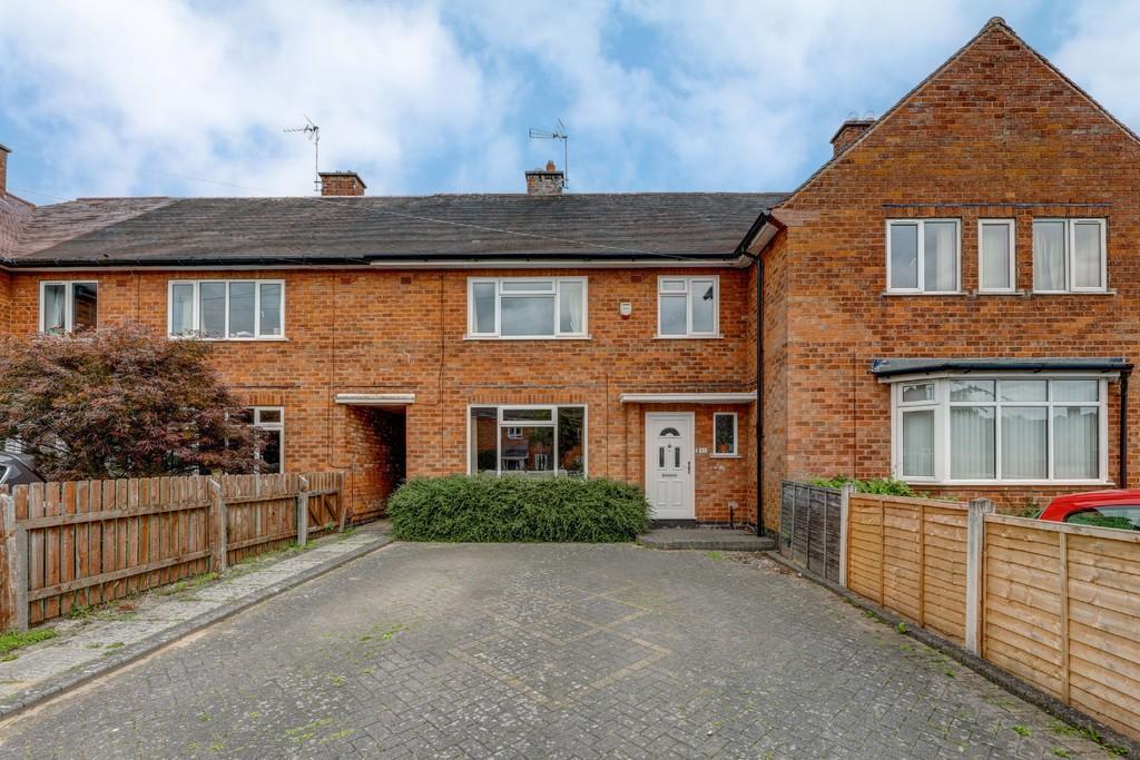Slater Road, Bentley Heath 3 bed terraced house £400,000
