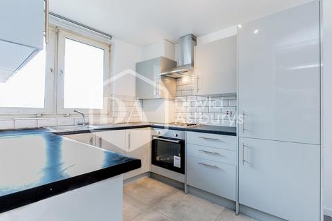 4 bedroom apartment to rent, Tidey Street, Mile End, London