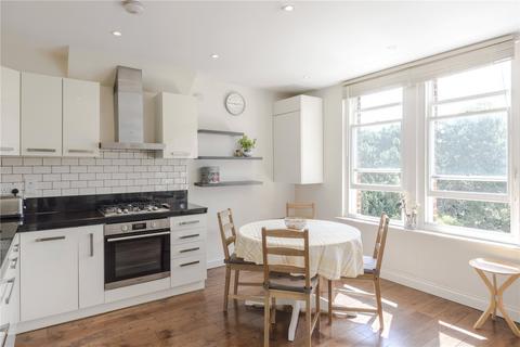 1 bedroom flat to rent, Fulham Palace Road, London