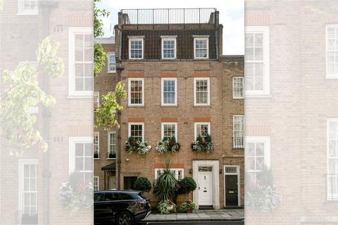 7 bedroom terraced house for sale, Farm Street, Mayfair, London