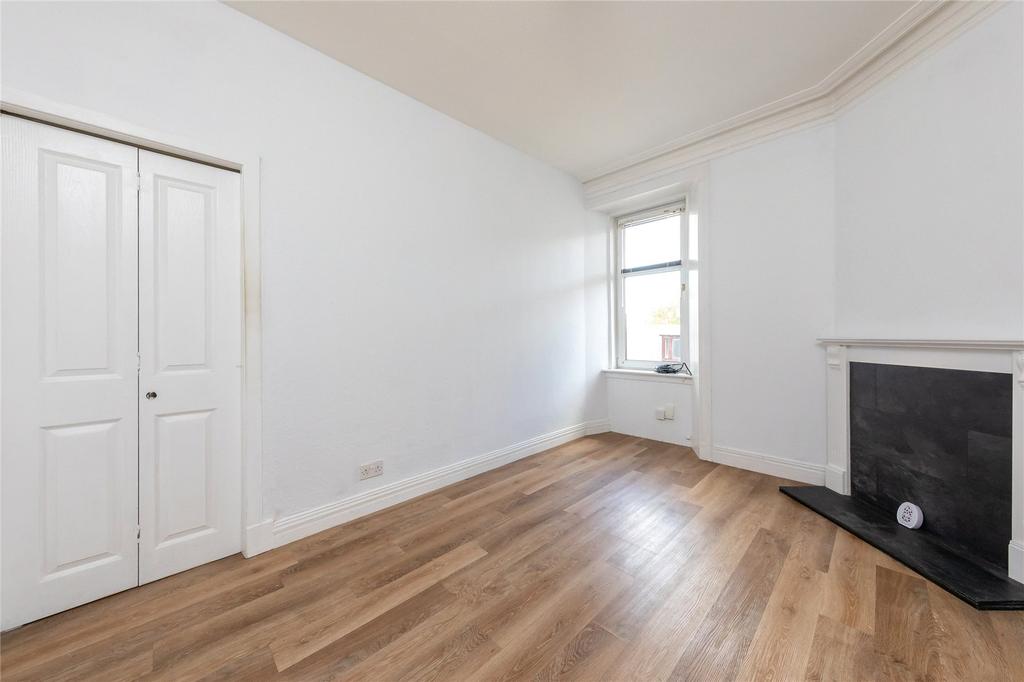 5D Glover Street, Perth, PH2 1 bed flat £69,000