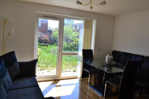 4 bedroom end of terrace house to rent, Devonshire Street South,, Grove Village, Manchester, M13