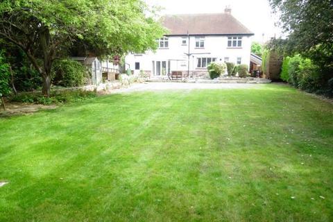 4 Exeforde Avenue, Ashford, TW15 2EF