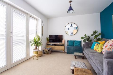 4 bedroom terraced house for sale - Gibson Way, Penarth