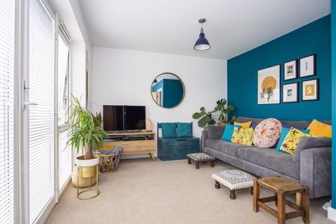 4 bedroom terraced house for sale - Gibson Way, Penarth