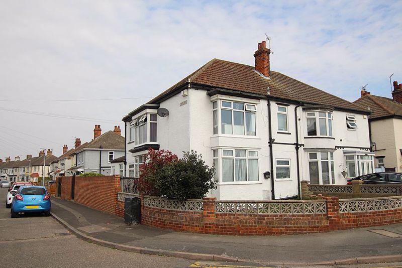 SUGGITTS LANE, CLEETHORPES 3 bed semi-detached house for sale - £165,000