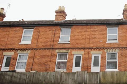 2 bedroom terraced house to rent, Vale Road, Tonbridge