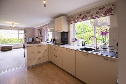 5 bedroom detached house for sale - Clough Hey, Elland Road, Ripponden HX6 4HW