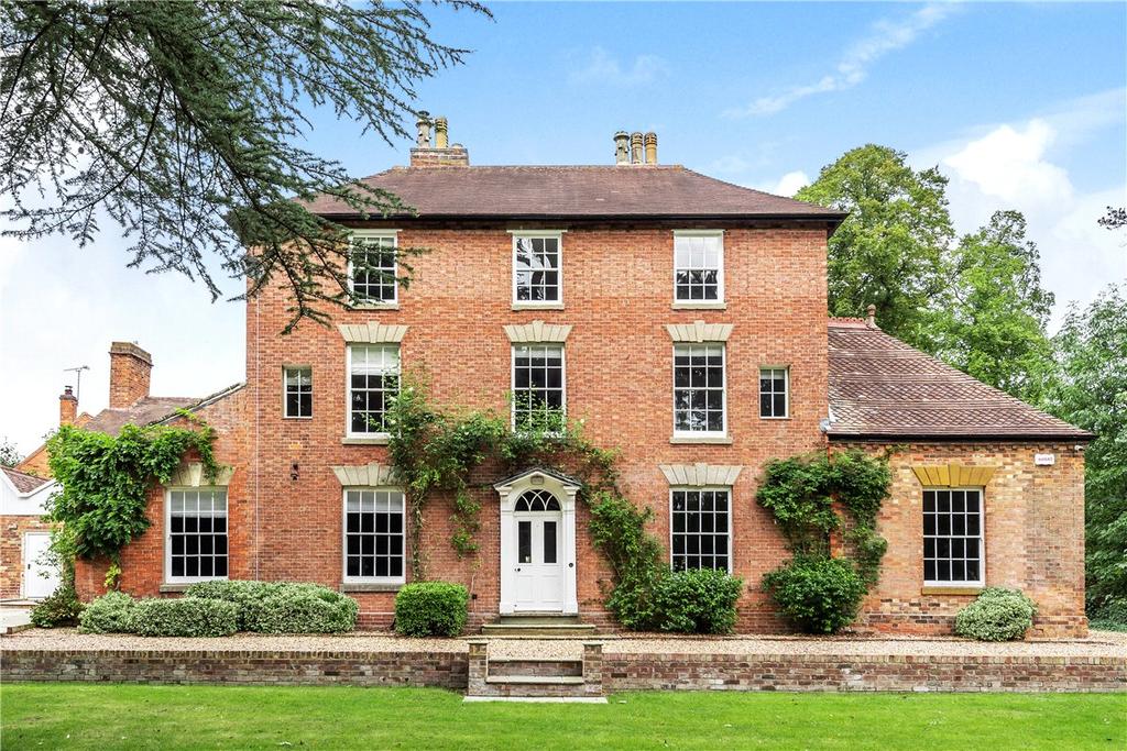 Road, Southam, Warwickshire, CV47 7 bed house £3,750 pcm (£