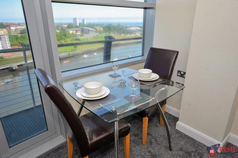 2 bedroom apartment to rent, West Wear Street, Sunderland