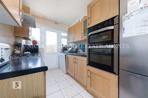 5 bedroom terraced house for sale, Hampden Way, Southgate,  N14