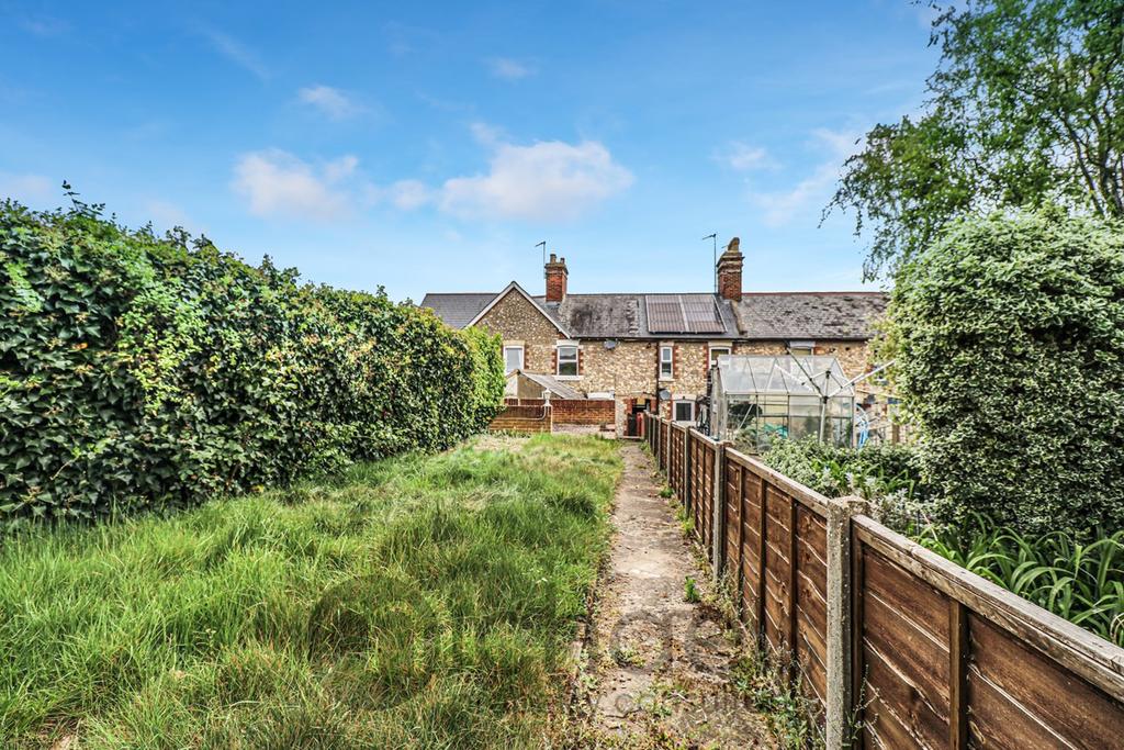 Pownall Crescent, Colchester, CO2 3 bed terraced house £200,000