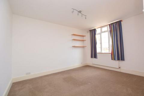 1 bedroom flat to rent, Uxbridge Road, Hatch End