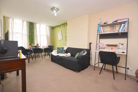1 bedroom flat to rent, Uxbridge Road, Hatch End