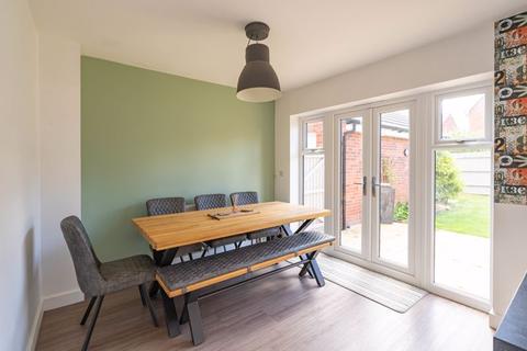 16 Beech Lane, Didcot, OX11 6EB