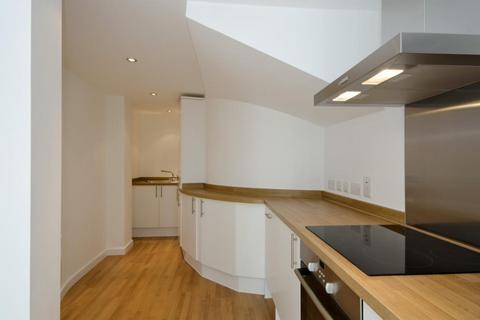 2 bedroom flat to rent, Elysium Apartments, 4 Theven Street, London, E1