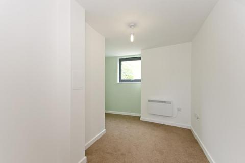 2 bedroom flat to rent, Elysium Apartments, 4 Theven Street, London, E1