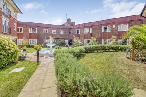 2 bedroom retirement property for sale - Hebron Court, Rollesbrook Gardens, Hill Lane SO15