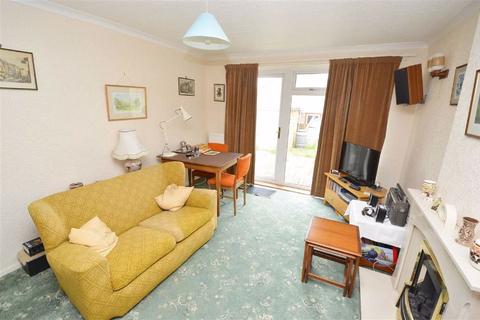1 Avon Close, Oadby, Leicester, LE2 4JD