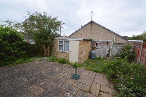 1 Avon Close, Oadby, Leicester, LE2 4JD