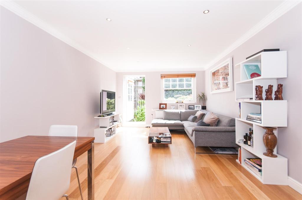 3 Maxwell Court, 67 Eton Avenue - Reception.jpg