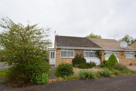 1 Avon Close, Oadby, Leicester, LE2 4JD