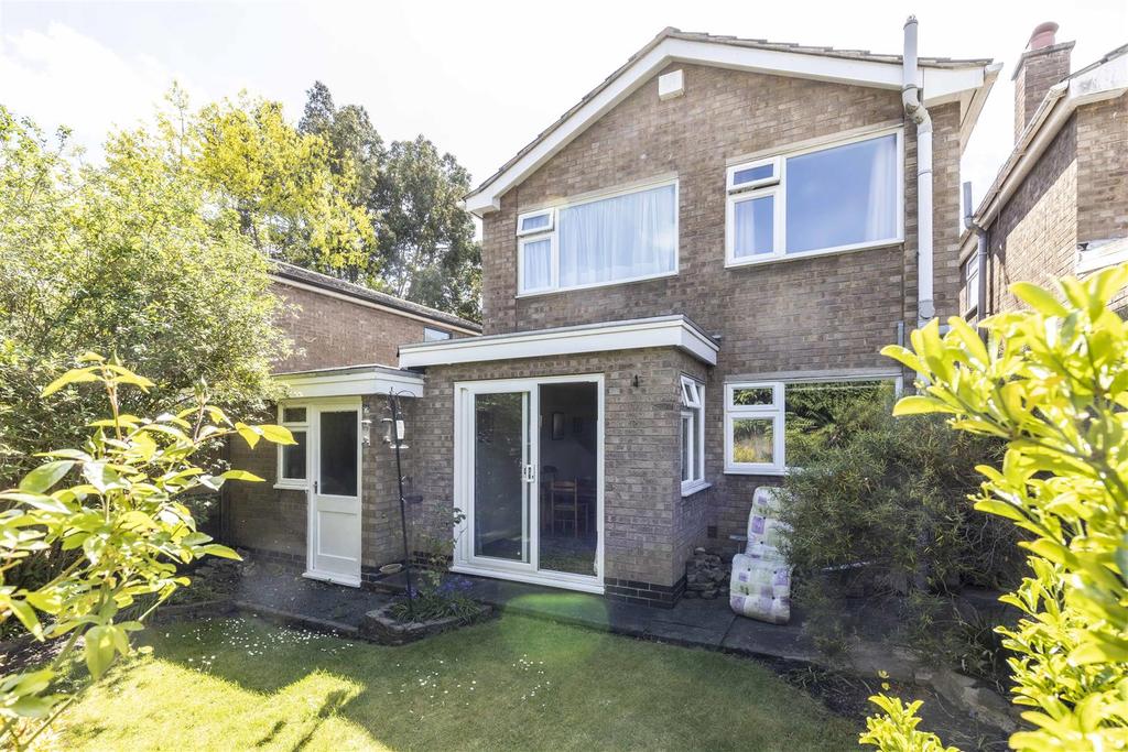 Elmfield Avenue-28.jpg