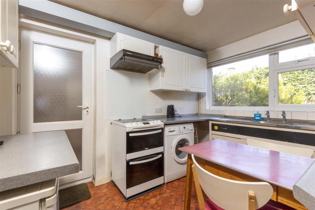 Elmfield Avenue-23.jpg