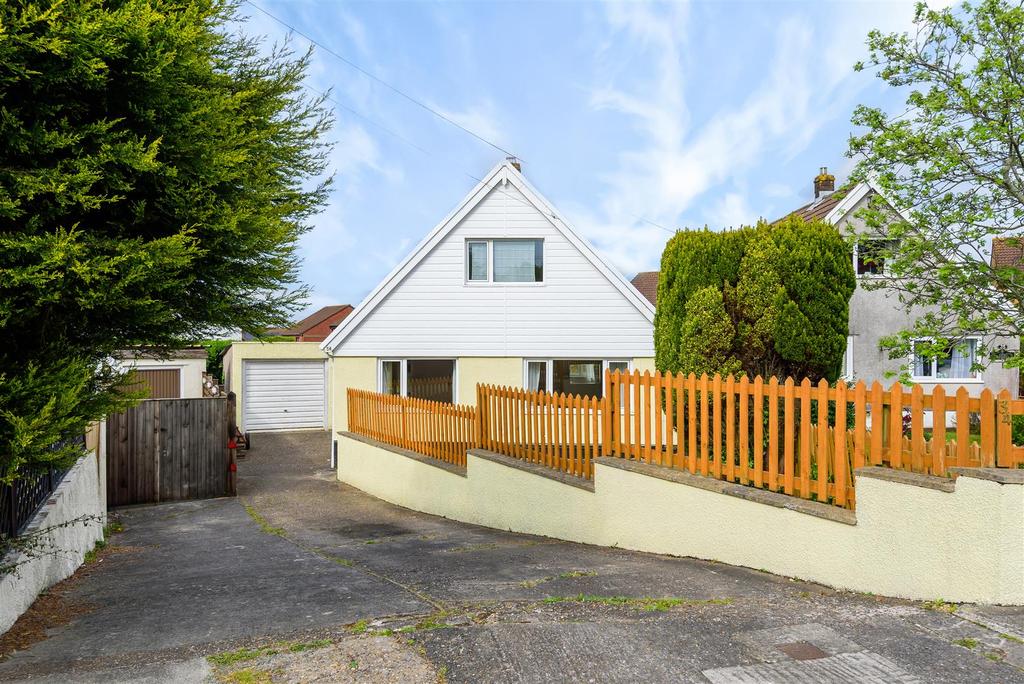 GraigYCoed, Penclawdd, Swansea 3 bed detached bungalow £160,000