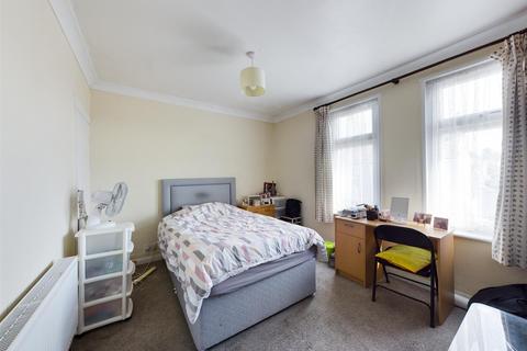 13 Kitchener Road, Rochester, ME2 3AJ