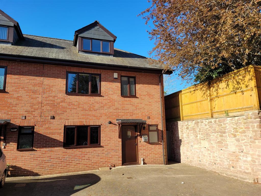 Merrivale Farm, Merrivale Lane, RossOnWye 3 bed end of terrace house