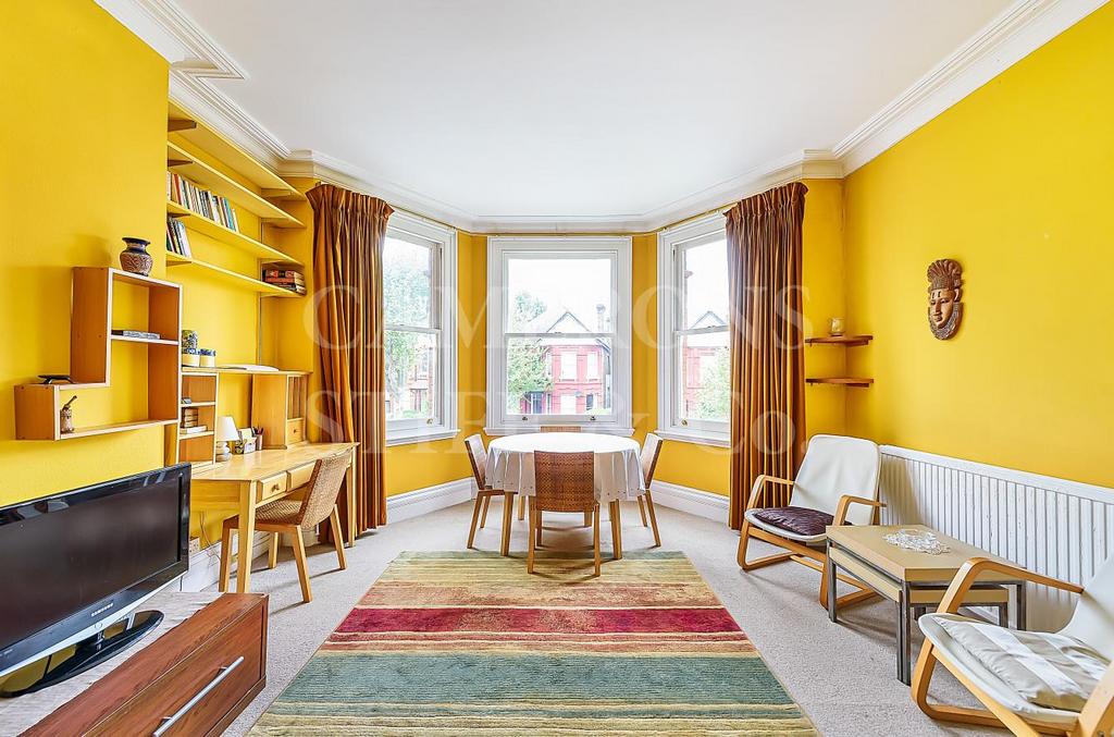 Dartmouth Road, London, NW2 1 bed flat £1,450 pcm (£335 pw)