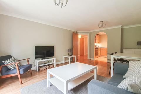2 bedroom flat to rent - Newland Gardens, Hertford