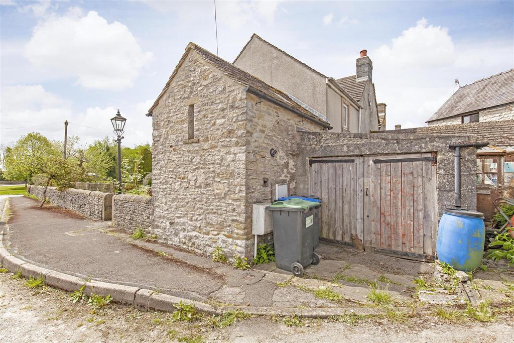 Garage-1.jpg